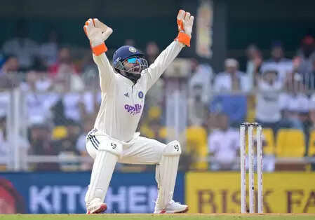 विजय हजारे ट्रॉफी: दिल्ली के कप्तान बने ऋषभ पंत, जानिए विराट कोहली पर क्या है अपडेट?