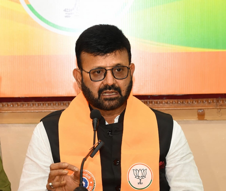 झारखंड ट्रेजरी घोटाले की सीआईडी जांच पर भाजपा ने उठाए सवाल, कहा-चहेते अफसरों को बचा रही सरकार