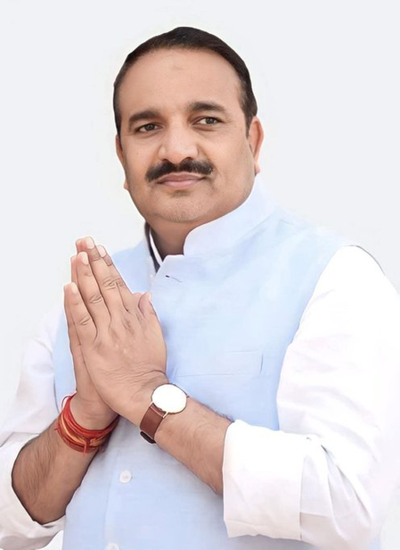 बसपा विधायक उमाशंकर सिंह के घर छापा, यूपी सरकार में मंत्री दिनेश प्रताप सिंह ने जताई नाराजगी