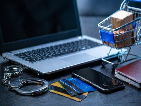 ओडिशा क्राइम ब्रांच ने ऑनलाइन निवेश धोखाधड़ी मामले में दिल्ली के एक व्यक्ति को गिरफ्तार किया