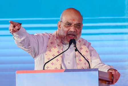 खड़गे की टिप्पणी पर गृह मंत्री शाह और नितिन नबीन का हमला, बोले- राजनीतिक मर्यादाएं तार-तार हुईं