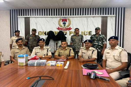 झारखंड : धनबाद में युवक की हत्या का खुलासा, दो आरोपी गिरफ्तार