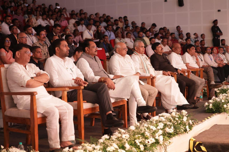 आजादी की पूर्व संध्‍या पर गुजरात के गवर्नर और मुख्यमंत्री ने विभाजन के पीड़ितों को किया याद