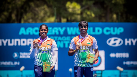 आर्चरी वर्ल्ड कप: धीरज ने व्यक्तिगत स्वर्ण पदक जीता, भारत के लिए गोल्डन डबल पूरा किया