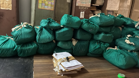 12 साल बाद आंध्र प्रदेश को मिले वक्फ संपत्तियों के रिकॉर्ड, तेलंगाना वक्फ बोर्ड ने सौंपी हजारों फाइलें
