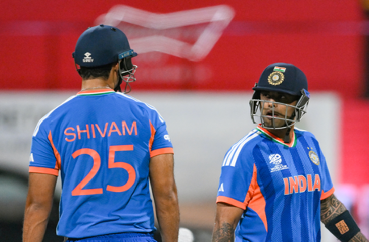 'भारतीय खिलाड़ी काफी आत्मविश्वास में हैं,' पृथ्वी शॉ के कोच को खिताब जीतने की उम्मीद