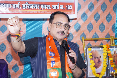 पीएम मोदी का कार्यकाल बना रिकॉर्ड, वीरेंद्र सचदेवा ने कहा- देश को मिला नया विकास पथ