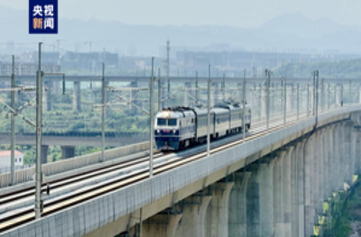 जनवरी से मई तक चीनी रेलवे के 228.47 अरब युआन का अचल संपत्ति निवेश पूरा
