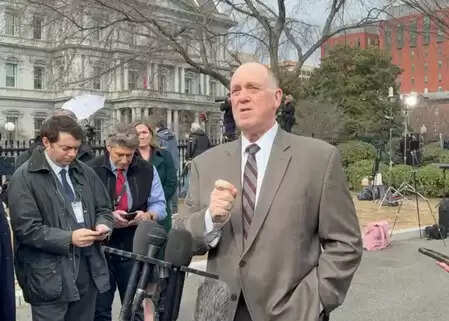 ट्रंप के बॉर्डर जार टॉम होमन ने आईसीई की कार्रवाई और बर्ताव का किया बचाव