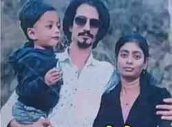 बोकारो में क्वार्टर के आउटहाउस में संदिग्ध स्थिति में मृत पाए गए पति-पत्नी और बच्चा