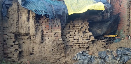 यूपी में बारिश का कहर: बदायूं में कच्चा मकान ढहा, मलबे में दबकर डेढ़ साल के मासूम की मौत; 3 घायल