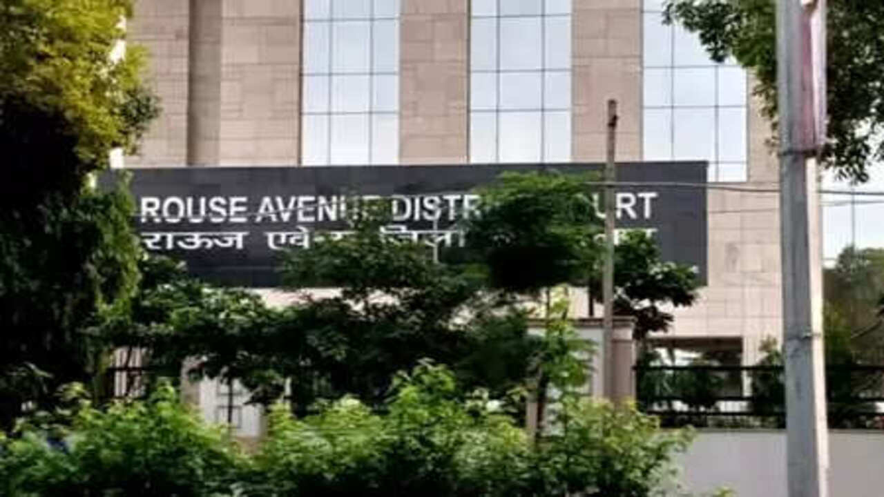 दिल्ली: लॉरेंस बिश्वोई से जुड़े वकील दीपक खत्री की पुलिस हिरासत 5 दिन बढ़ी