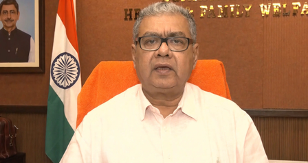 पश्चिम बंगाल: देबेन महतो मेडिकल कॉलेज में गंदगी पर स्वास्थ्य मंत्री सख्त, अधिकारियों को कारण बताओ नोटिस