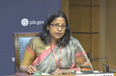 एलपीजी की पैनिक बुकिंग में आई कमी, कालाबाजारी पर भी कसी नकेल : पेट्रोलियम मंत्रालय