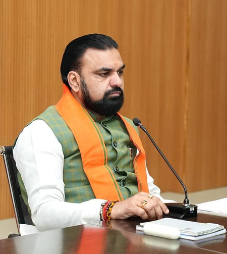 बिहार में कानून व्यवस्था के लिए खरीदे जाएंगे 30 वाटर कैनन और 86 वज्र वाहन, कैबिनेट ने 62.52 करोड़ रुपए की मंजूरी दी