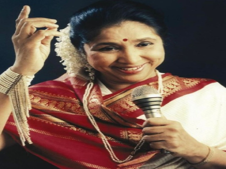 आशा भोसले के ‘माई’ में निभाए किरदार ने दर्शकों को रोने पर कर दिया था मजबूर, जानें डेब्यू फिल्म से जुड़ी खास बातें