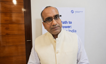 राम मंदिर चढ़ावा विवाद पर ओवैसी के बयान से सियासत, एनडीए नेताओं ने साधा निशाना