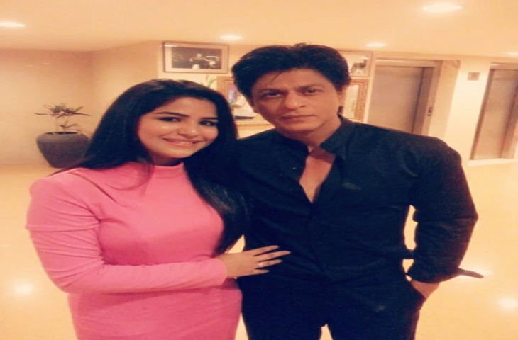 'फैन' के सेट पर शाहरुख खान का गर्मजोशी भरा रवैया जादुई माहौल बनाता था : शिखा मल्होत्रा