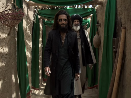 आदित्य धर को सता रहा 'पाइरेसी' का डर, सभी फैंस से की खास अपील