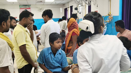 बिहार के सहरसा में दोपहर का भोजन करने के बाद 250 से अधिक बच्चे बीमार पड़े