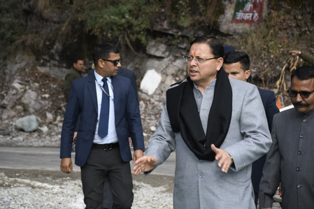 श्रद्धालुओं को सुरक्षित और सुगम यातायात सुविधा उपलब्ध कराना प्राथमिकता: पुष्कर सिंह धामी