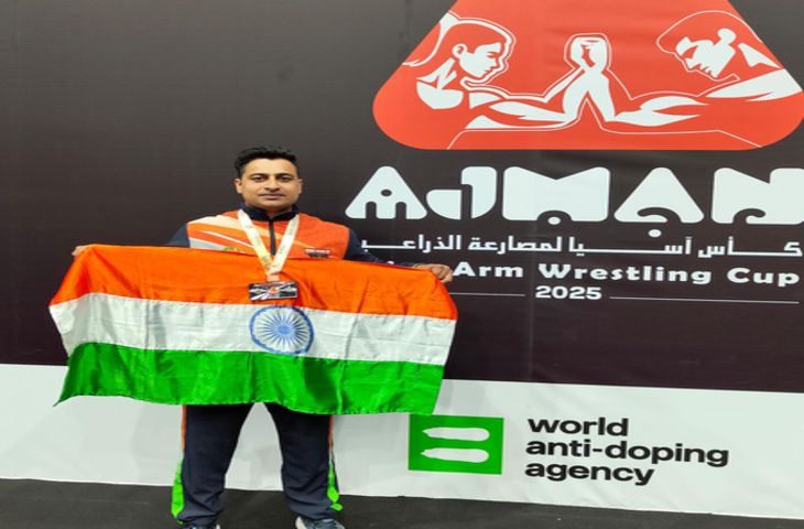 एशियन पैरा आर्म रेसलिंग कप: श्रीमंत झा ने सिल्वर मेडल जीतकर बढ़ाया देश का मान