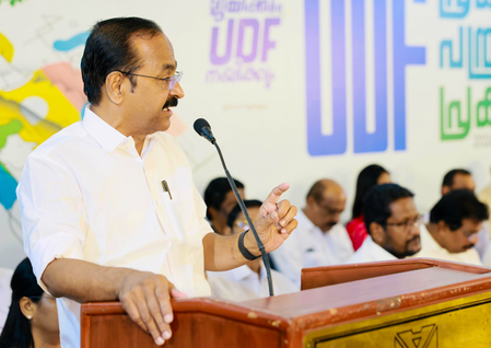 कांग्रेस नेता सतीशन का केरल के मुख्यमंत्री पर तीखा हमला, प्रोग्रेस रिपोर्ट को बताया झूठ का पुलिंदा