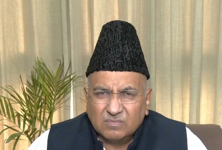 आस्था से जुड़े मुद्दे पर सियासत नहीं करनी चाहिए: गुलाम अली खटाना