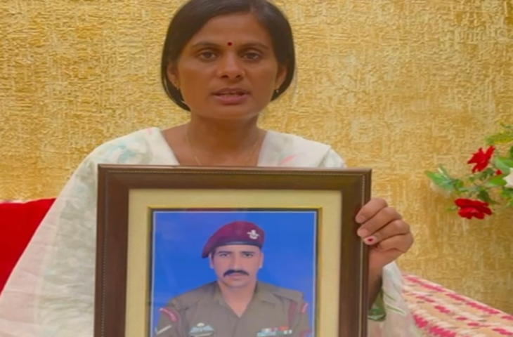 शहीद मोहन नाथ गोस्वामी की पत्नी हुईं भावुक, 'सिंदूर का बदला लिया&rsquo;