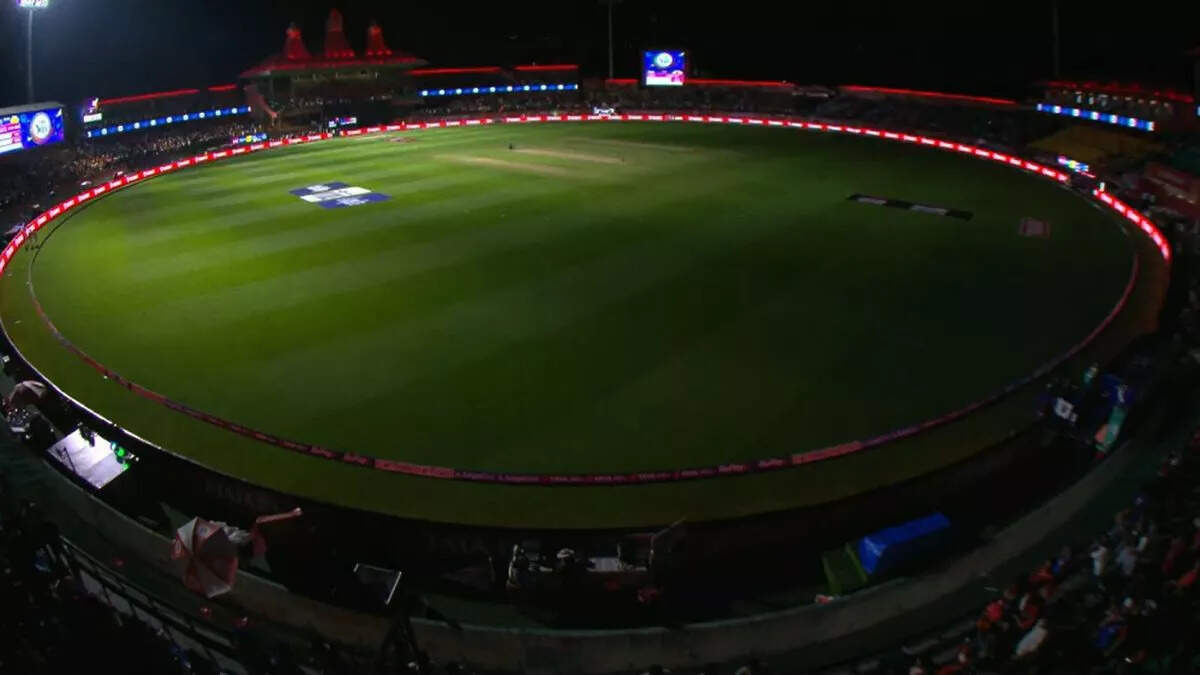 PBKS vs DC Highlights: ब्लैक आउट के बीच धर्मशाला में बंद हुई फ्लडलाइट, रद्द करना पडा बडा मुकाबला