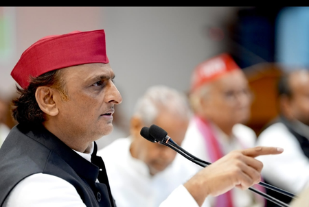 भाजपा लोकतंत्र की दुश्मन, नफरत और भ्रष्टाचार को सफलता का पैमाना बना लिया है: अखिलेश यादव