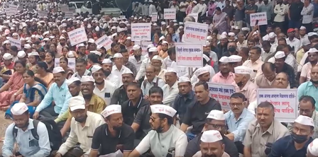 महाराष्ट्र में शिक्षक दिवस पर टीचर्स का विरोध, काले मास्क पहनकर की पुरानी पेंशन बहाली की मांग