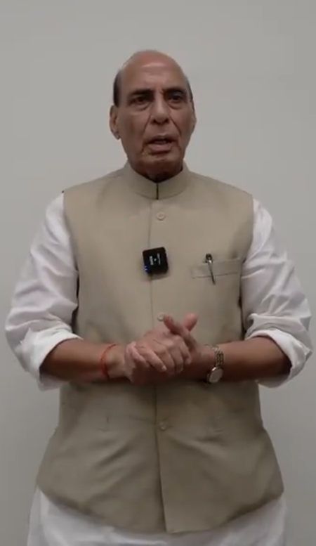 कांग्रेस की ओर से वंदे मातरम का विरोध करना दुर्भाग्यपूर्ण और गंभीर विषय : राजनाथ सिंह