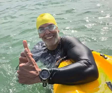 7.20 घंटे में 15 किमी तैराकी कर मिलिंद सोमन ने तोड़ा अपना रिकॉर्ड, बताया क्यों है अंकिता पर नाज?