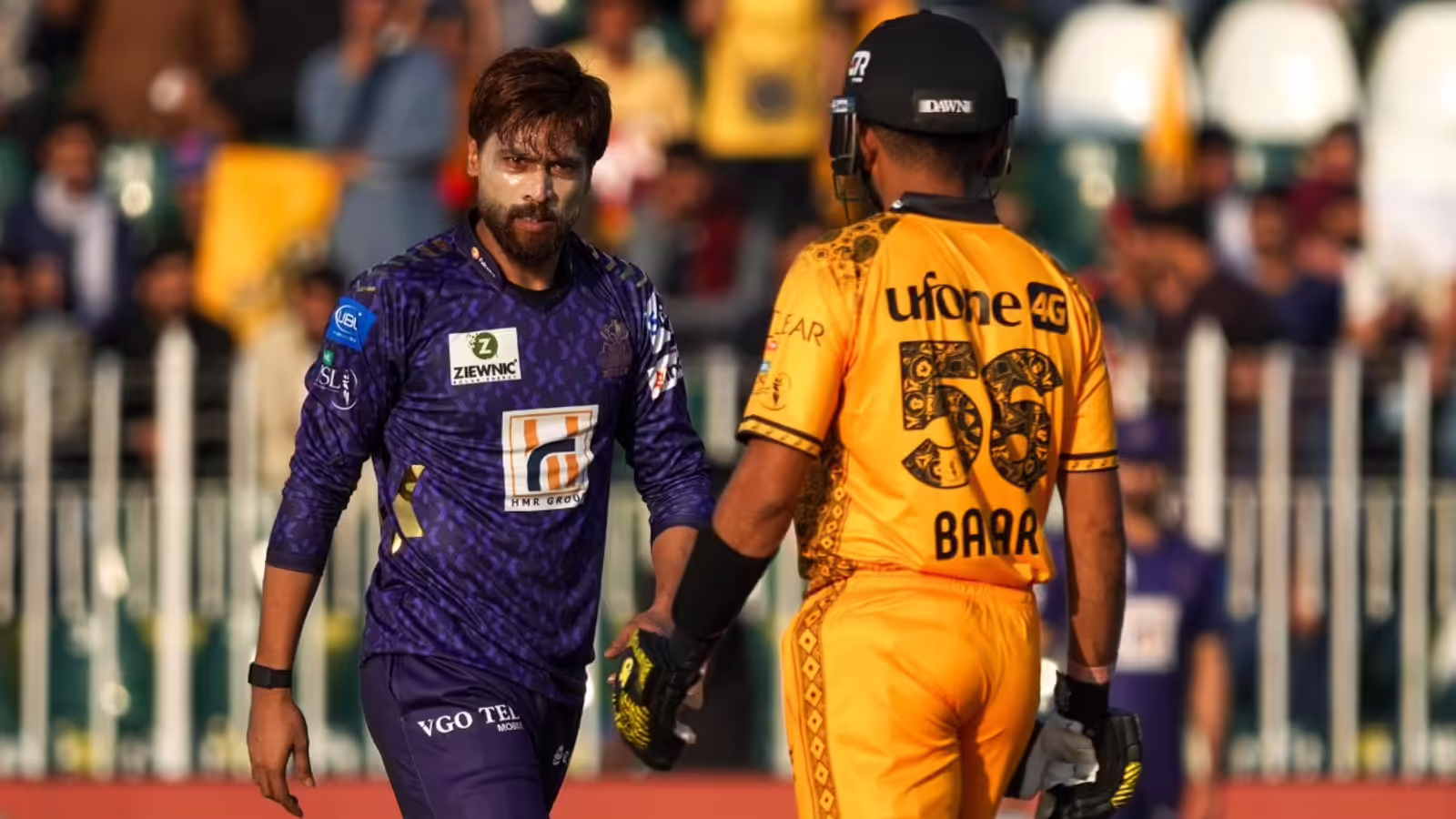 PSL 2025: बाबर आजम की तो नाक कट गई, पेशावर जाल्मी के कप्तान को मोहम्मद आमिर ने सरेआम कर दिया शर्मसार