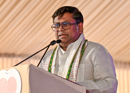 सुकांता मजूमदार ने वामपंथी प्रदर्शनकारियों पर कार्रवाई के लिए सुवेंदु अधिकारी का समर्थन किया