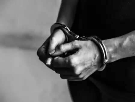 कुपवाड़ा पुलिस ने हजाज मार्केट चोरी का मामला सुलझाया, तीन आरोपी गिरफ्तार