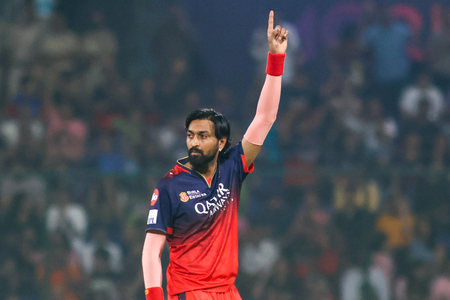 क्रुणाल पांड्या: 'आरसीबी' का लकी चार्म, पहले सीजन में ही टीम को दिलाया पहला खिताब