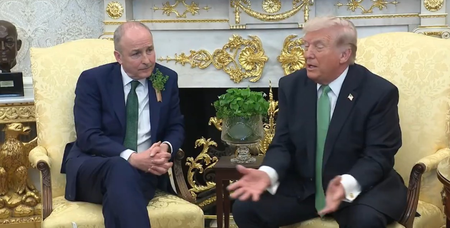 नाटो सहयोगियों पर भड़के ट्रंप, समर्थन नहीं मिलने को बताया मूर्खतापूर्ण कदम