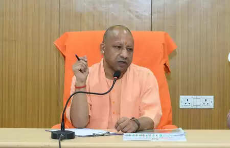 लखनऊ हादसे के बाद सीएम योगी सख्त, कहा- चाइनीज मांझे से हुई मौतों को माना जाएगा हत्या