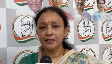 लोकतंत्र और संविधान खतरे में इसलिए राहुल गांधी ने लॉन्च किया सत्याग्रह पोर्टल : आराधना मिश्रा
