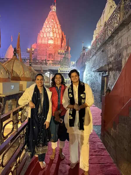 भारतीय महिला क्रिकेट टीम ने भगवान महाकाल के दर्शन के साथ की साल 2026 की शुरुआत