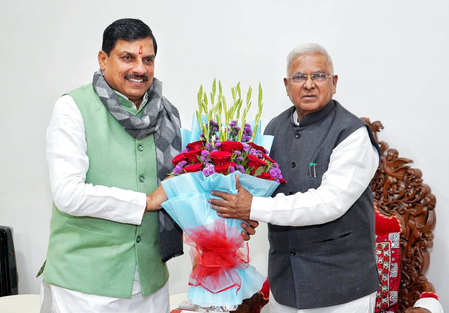 वैज्ञानिक आधुनिक कृषि का व्यवहारिक अनुभव किसानों को दें: राज्यपाल मंगुभाई पटेल