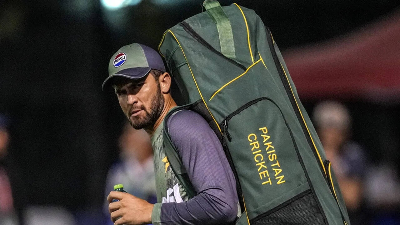 शाहीन अफरीदी की हुई थू-थू, महिला कमेंटेटर के सामने अफरीदी के दामाद ने कर दी ऐसी घटीया हरकत?