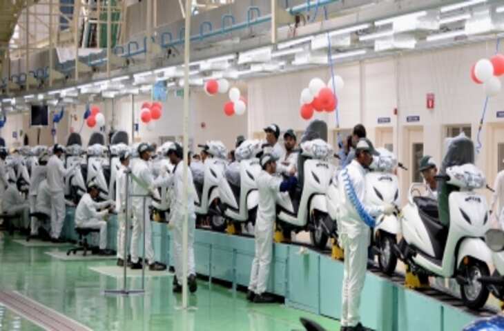 भारत में वित्त वर्ष 2026 में दोपहिया वाहनों की बिक्री रिकॉर्ड 22 मिलियन तक पहुंच गई: रिपोर्ट