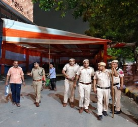 लीवर ट्रांसप्लांट मरीज को एयरपोर्ट पहुंचाने के लिए दिल्ली ट्रैफिक पुलिस ने बनाया ग्रीन कॉरिडोर