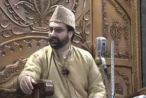 शांतिपूर्ण विरोध प्रदर्शन और अभिव्यक्ति के अधिकार का सम्मान किया जाना चाहिए: मीरवाइज उमर फारूक