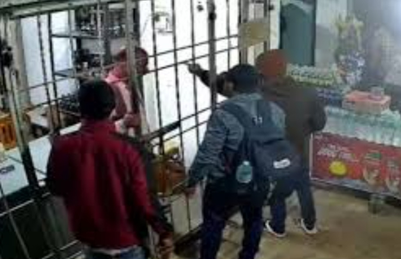 रांची में शराब दुकान में ताबड़तोड़ फायरिंग के मामले में तीन बदमाश गिरफ्तार