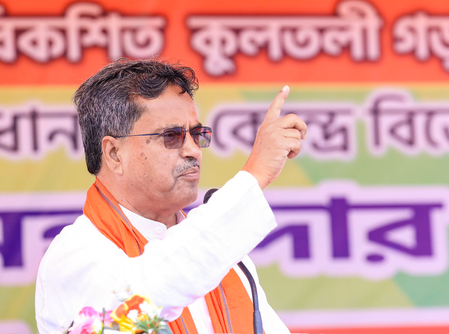त्रिपुरा के मुख्यमंत्री और भाजपा के कई नेता पश्चिम बंगाल और असम के शपथ ग्रहण समारोह में शामिल होंगे