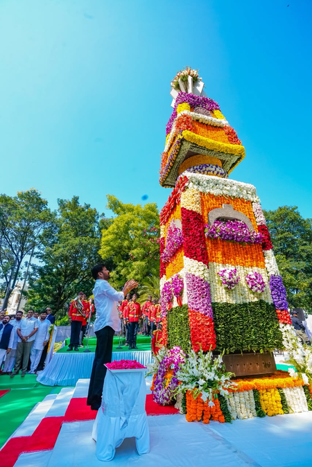 इतिहास को नहीं भूलेंगे, सिर्फ उसी तक सीमित भी नहीं रहेंगे : सीएम रेवंत रेड्डी
